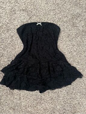 Black Strapless Lace Dress with Ruffle Skirt